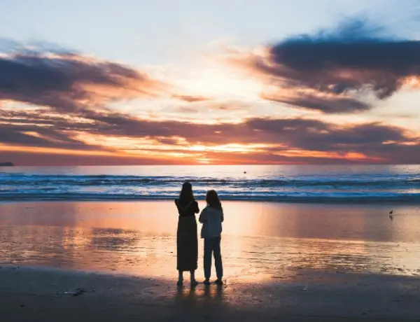 Siblings (Image credit: Unsplash | Christopher Ruel)