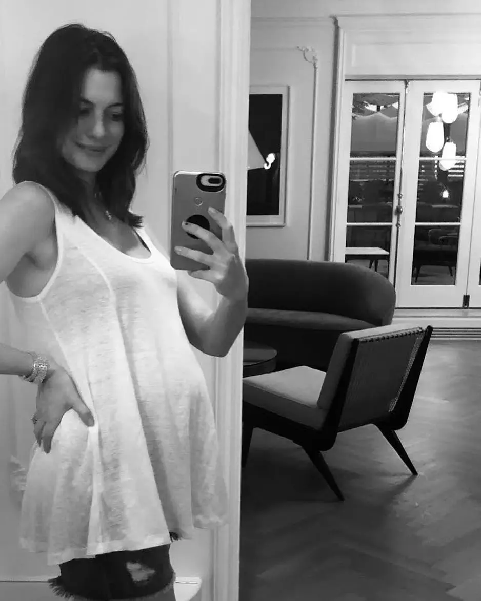 Image credit: Instagram | @annehathaway