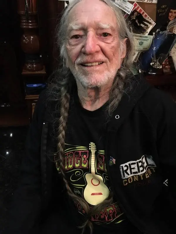 Image credit: Facebook | Willie Nelson