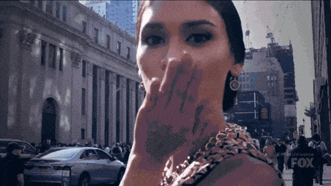 Image credit: Giphy | Miss Universe