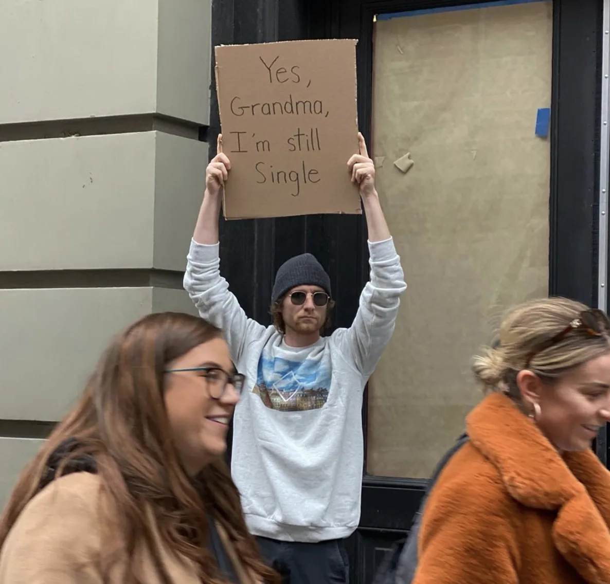 Image credit: Instagram | dudewithsign