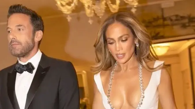 Image credit: instagram | @jlo
