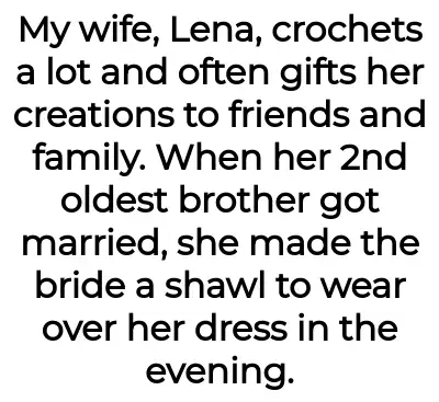 Image credit: WeddingShawl | WeddingShawl