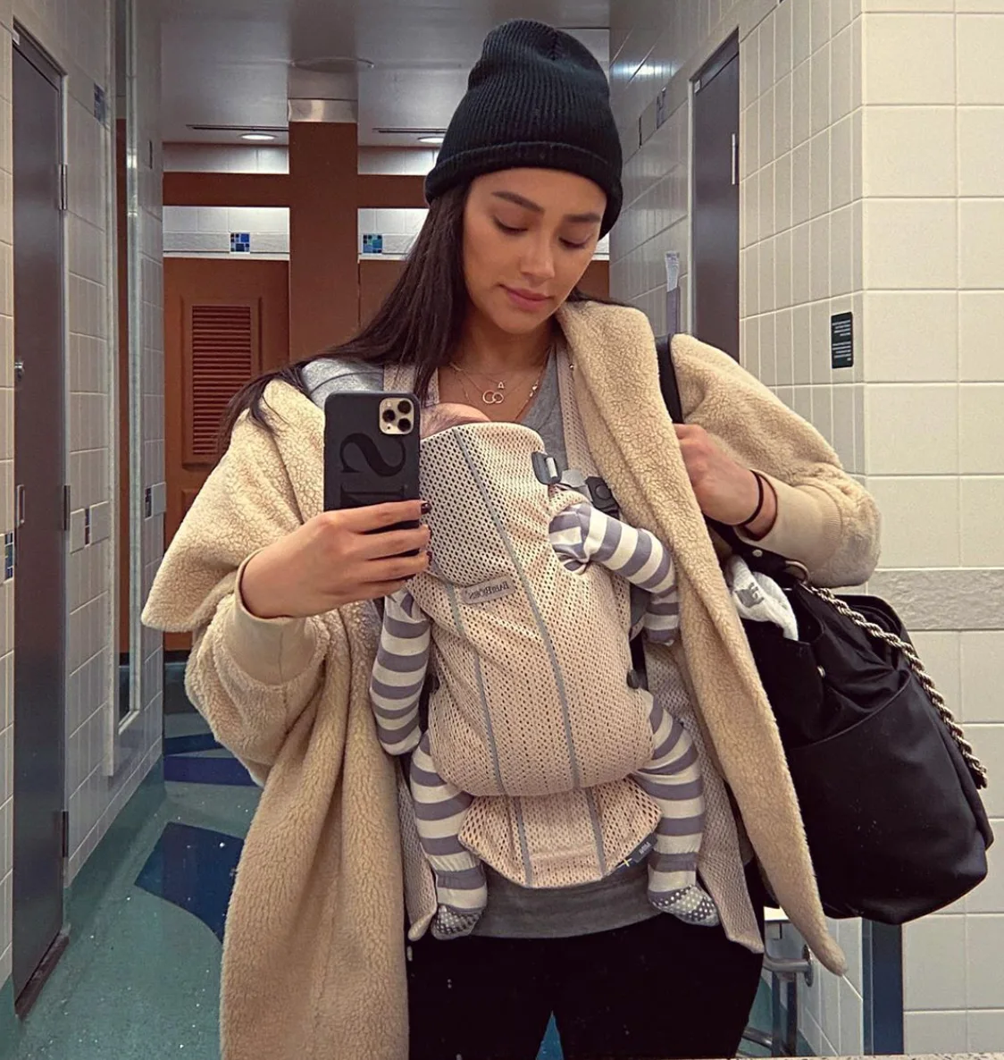 Image credit: Instagram | @shaymitchell