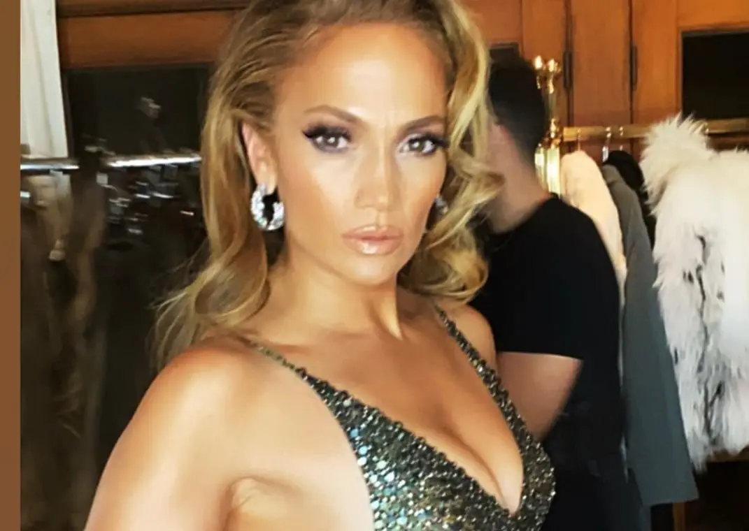 Image credit: Instagram | @jlo