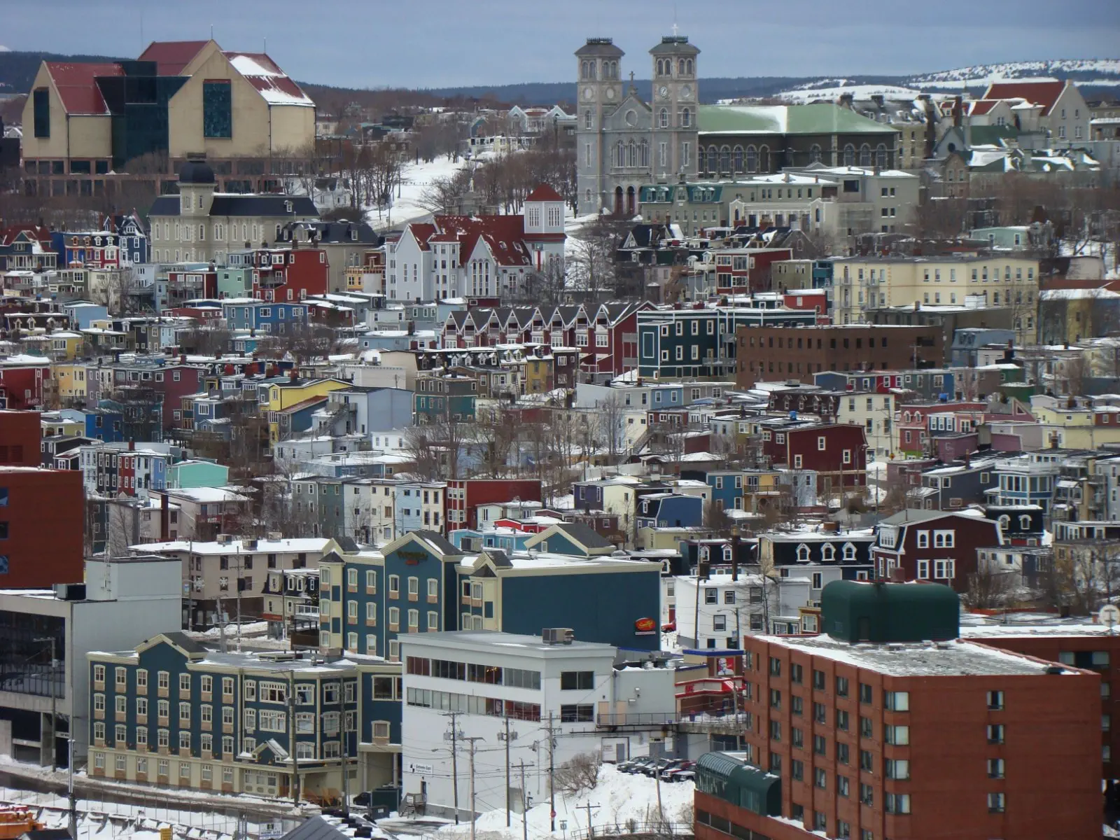 Image credit: https://diplycom5cc47.zapwp.com/q:i/r:0/wp:1/w:1/u:https://commons.wikimedia.org/wiki/File:St._John%27s_Newfoundland_in_winter.JPG
