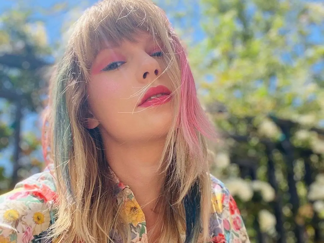 Image credit: instagram | @taylorswift