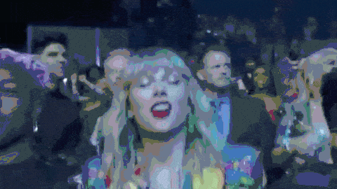 Image credit: Giphy | 2022 MTV Video Music Awards