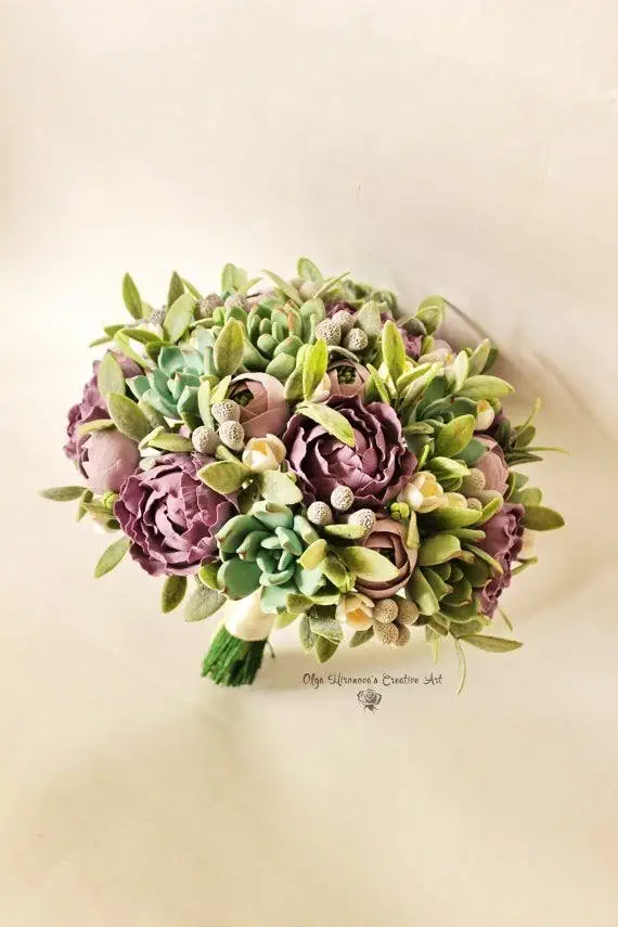 Image credit: Etsy | LoveClayFlowers