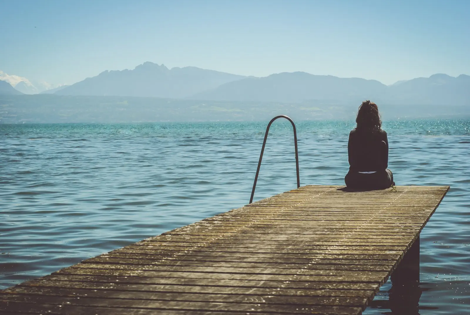 Image credit: Unsplash | Paola Chaaya