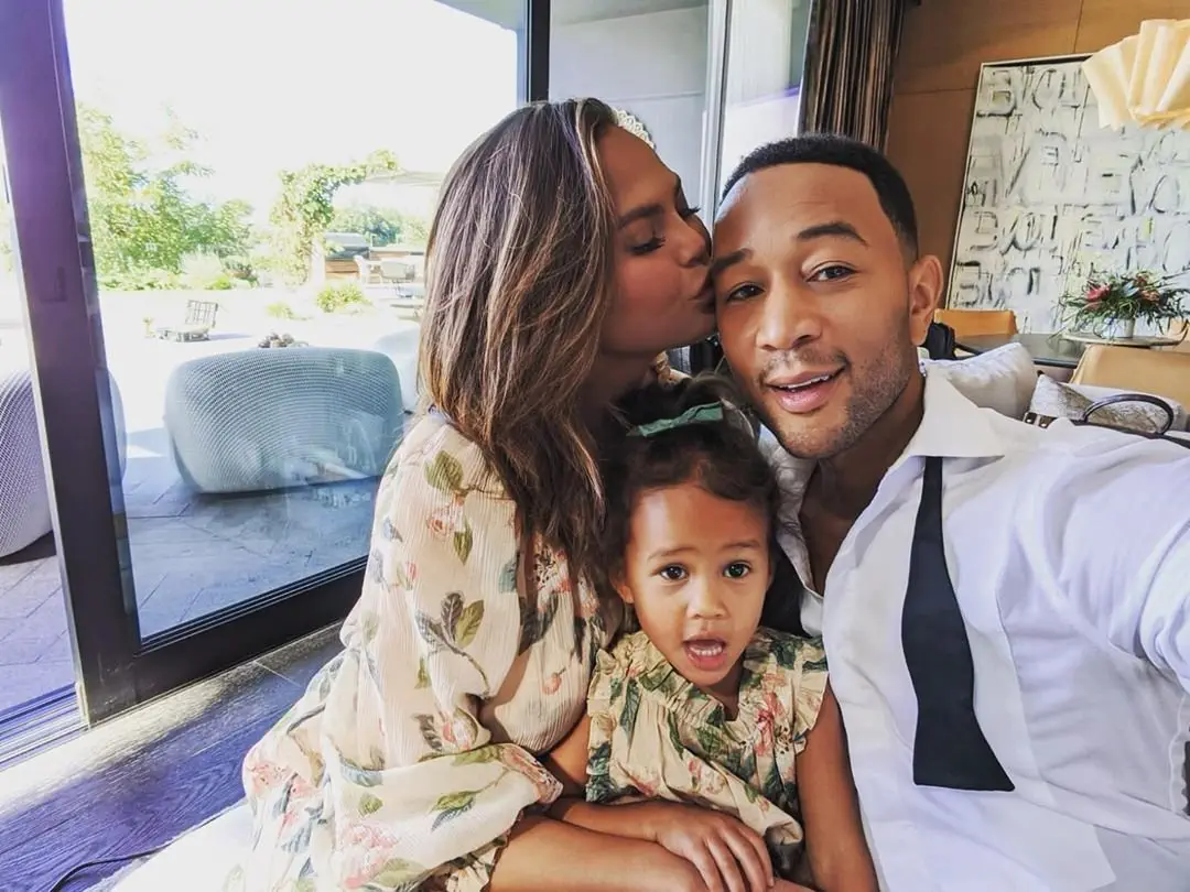 Image credit: Instagram | @chrissyteigen