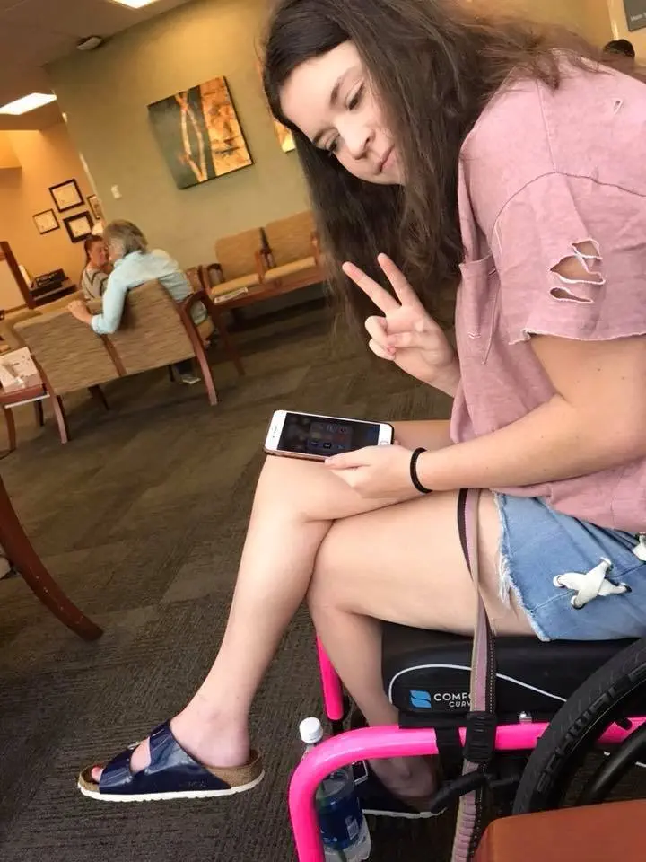 Image credit: Facebook | McKenze Messman Fight with Ehlers Danlos, POTS, and Mast Cell Disease