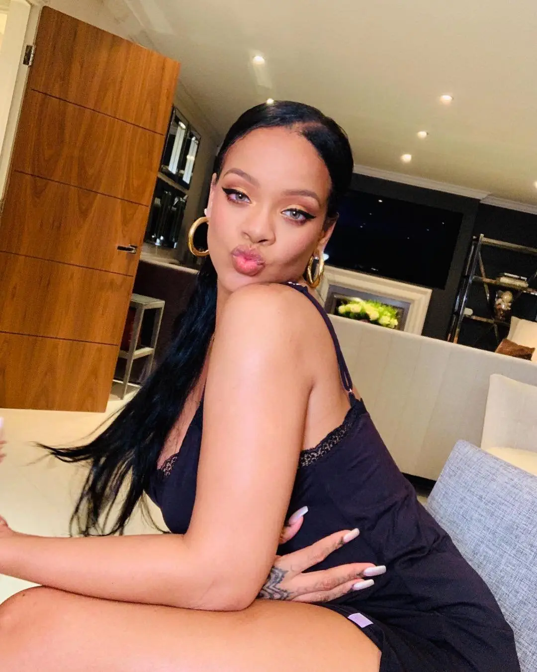 Image credit: Instagram | @badgalriri