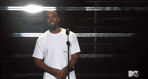 Image credit: Giphy | 2022 MTV Video Music Awards