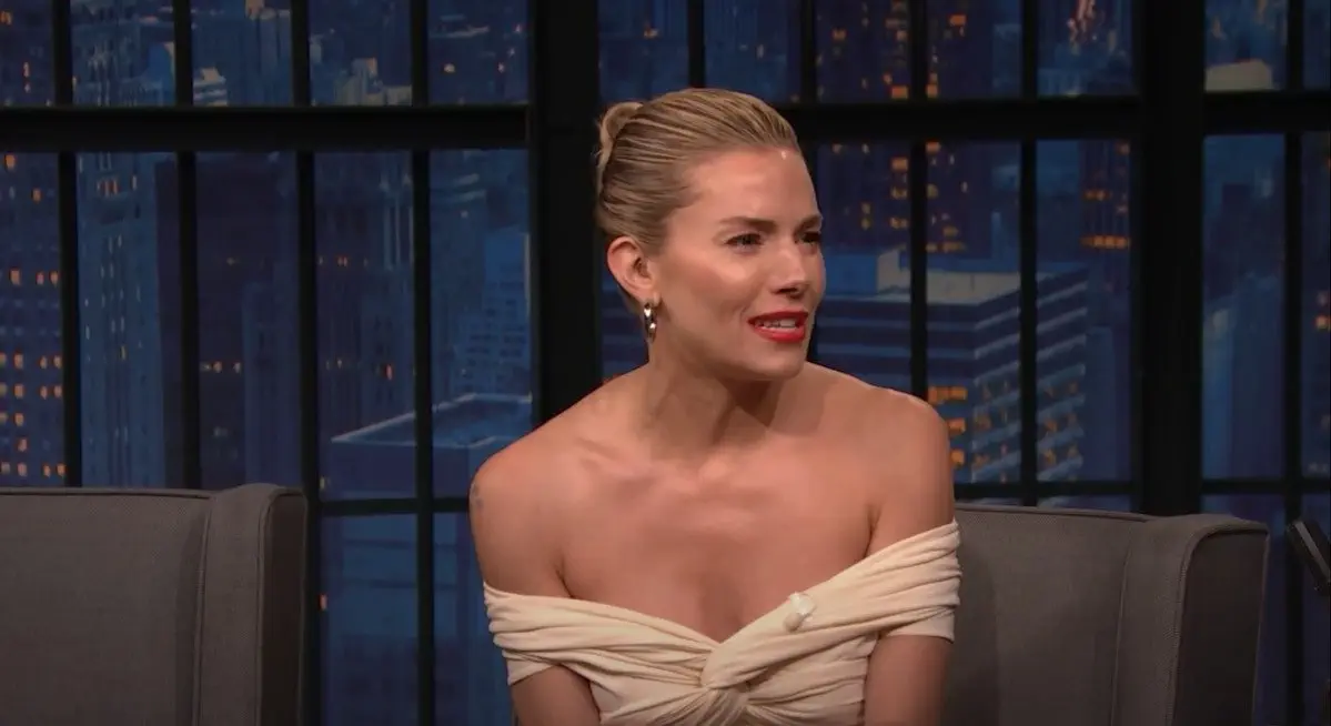 Image credit: youtube | Late Night with Seth Meyers