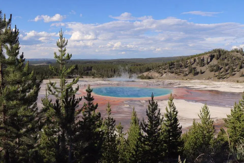 Image credit: Facebook | Yellowstone National Park