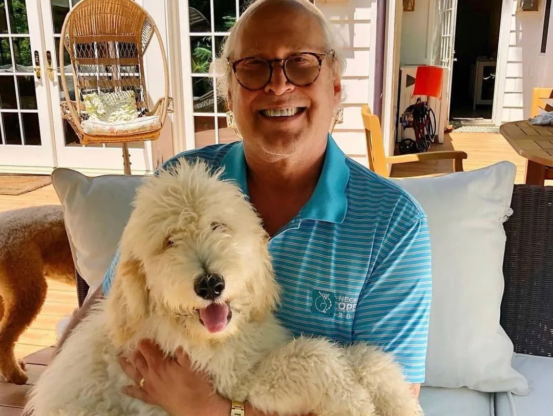Image credit: Instagram | @chevychase