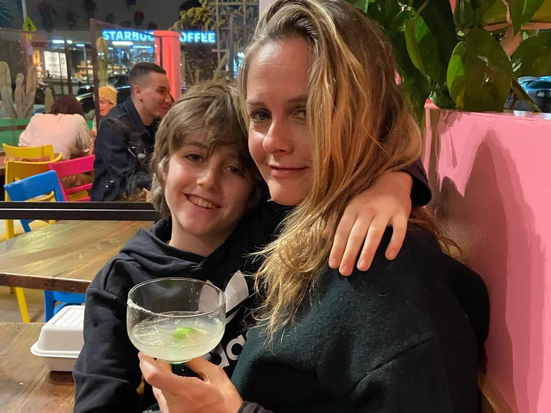 Image credit: Instagram | @aliciasilverstone
