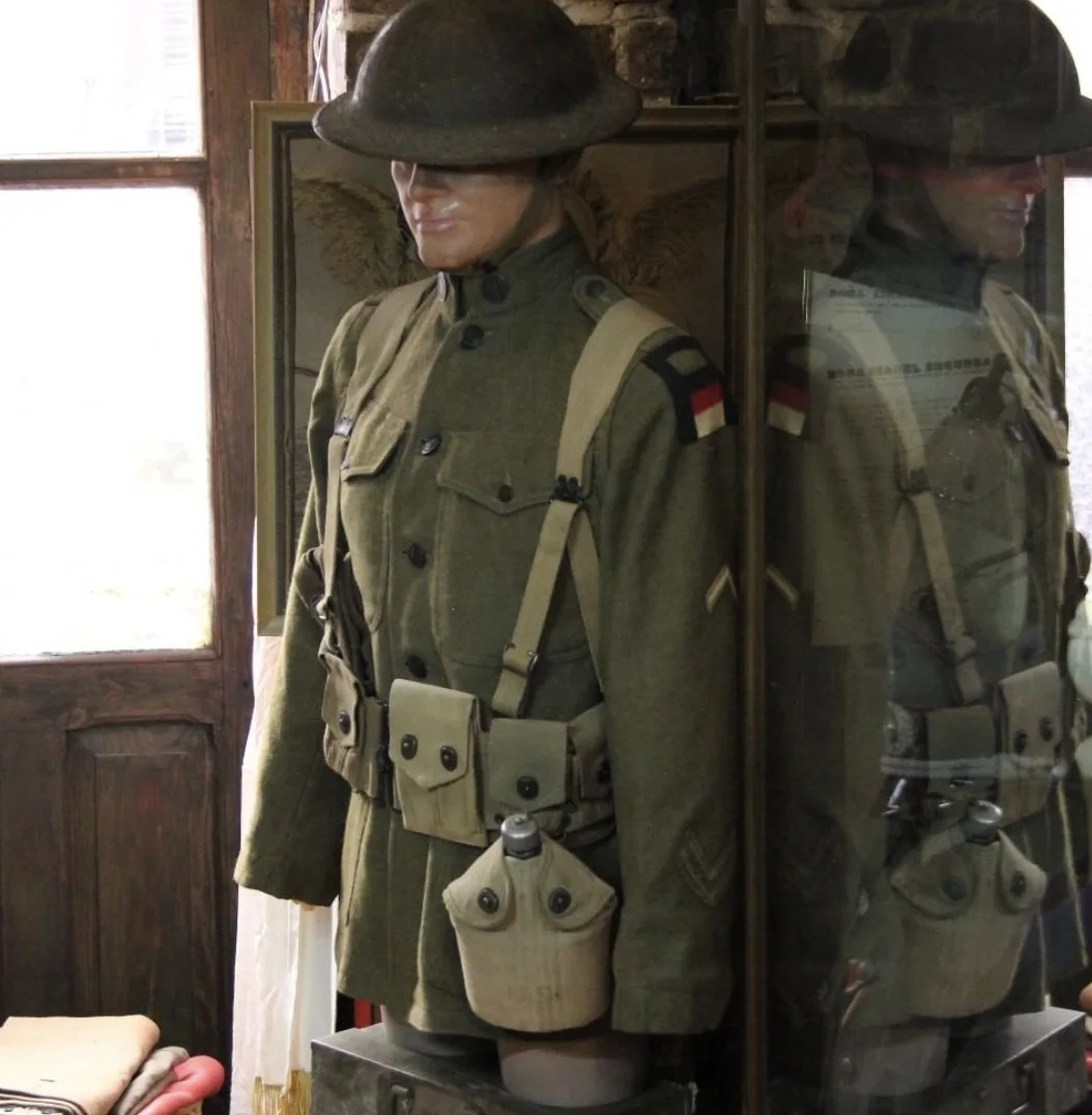 Image credit: Instagram | militaria.ir