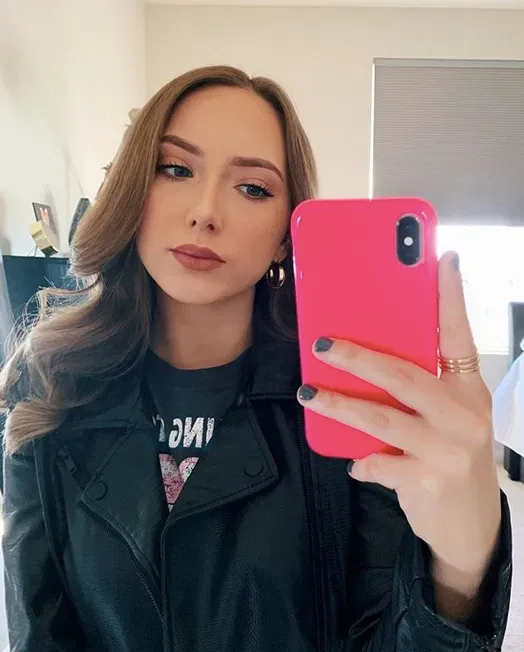 Image credit: Instagram | @hailiejade