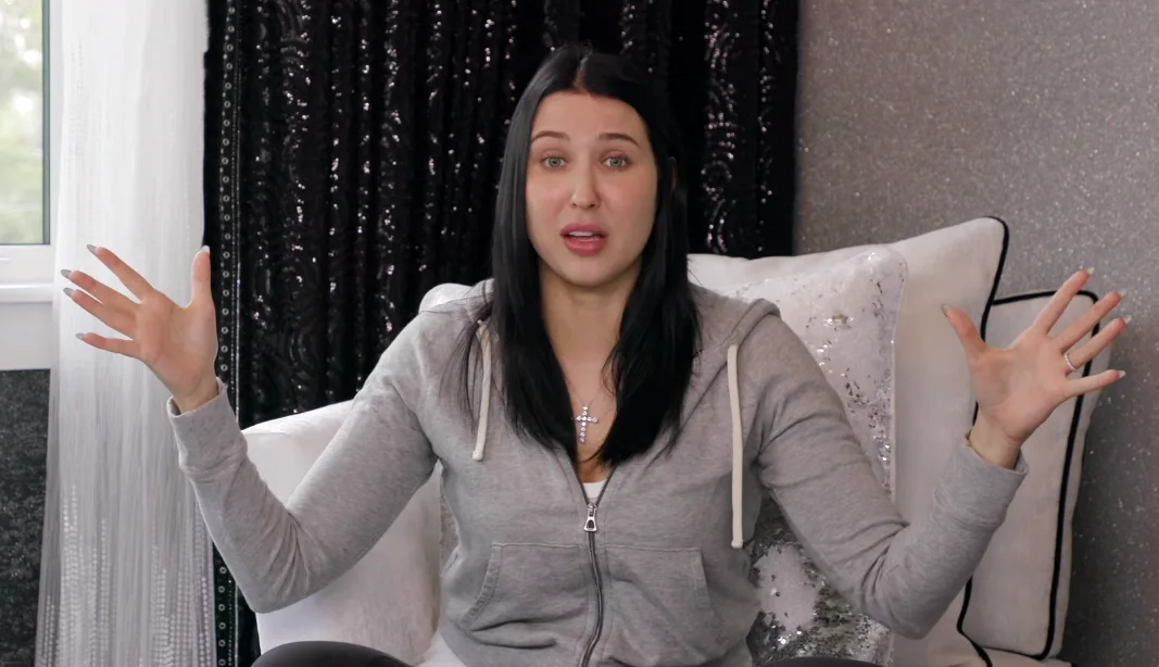 Image credit: YouTube | Jaclyn Hill