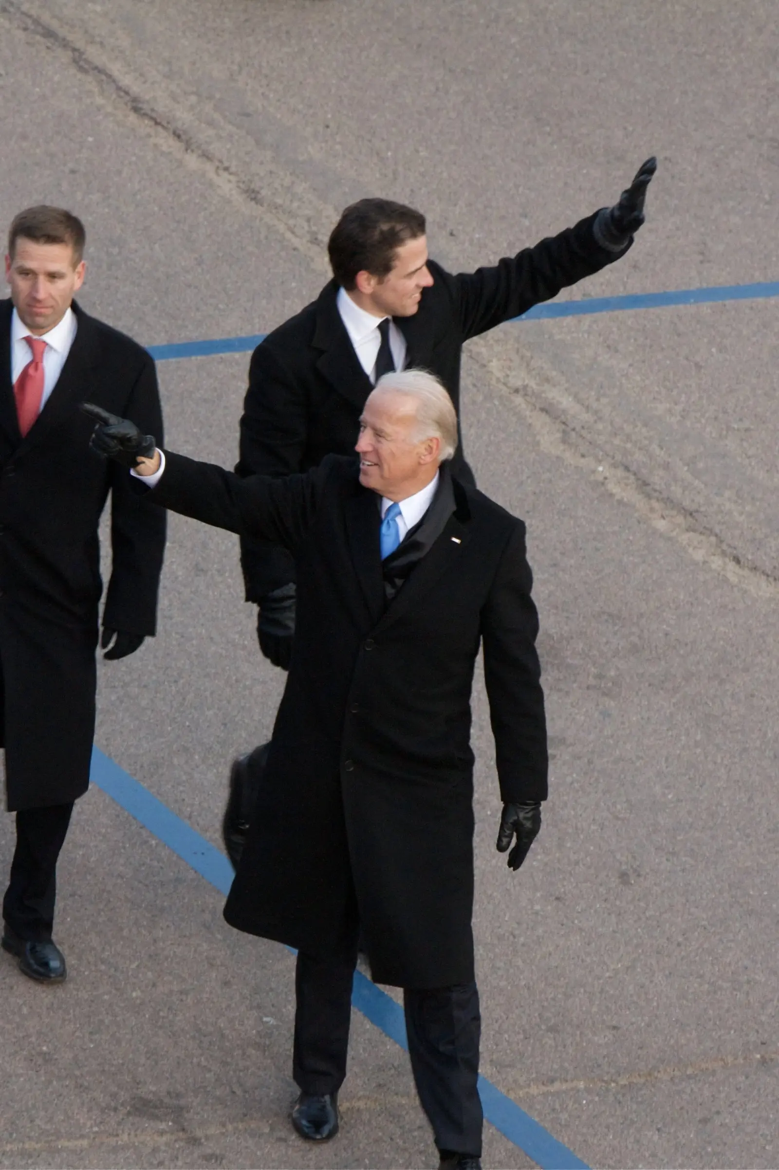Image credit: https://diplycom5cc47.zapwp.com/q:i/r:0/wp:1/w:1/u:https://commons.wikimedia.org/wiki/File:Vice_Presidential_Point_-_3219469260.jpg