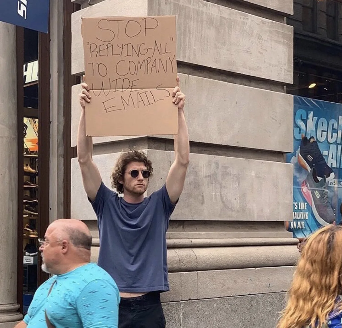 Image credit: Instagram | dudewithsign