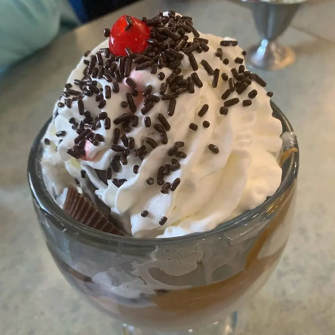 Image credit: Instagram | @friendlys