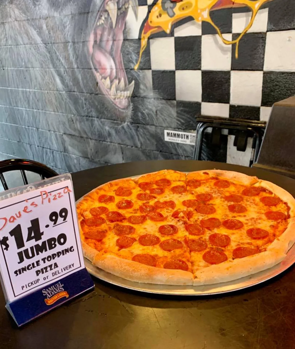Image credit: Facebook | Dave's Pizza