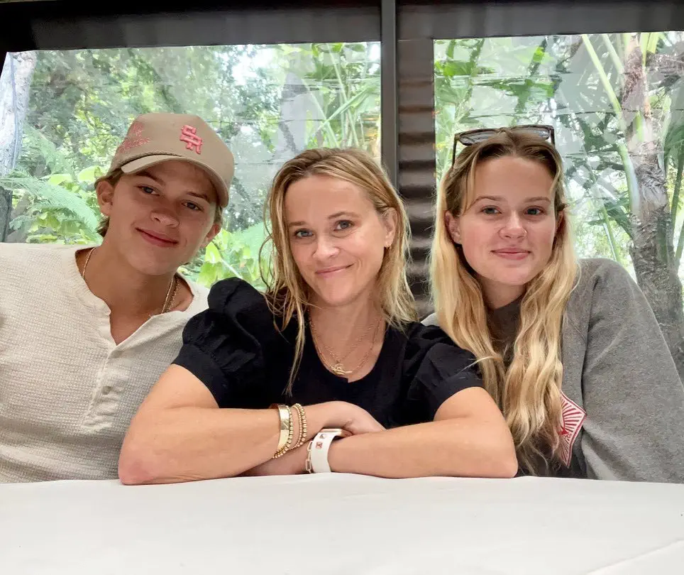 Image credit: Instagram | @reesewitherspoon