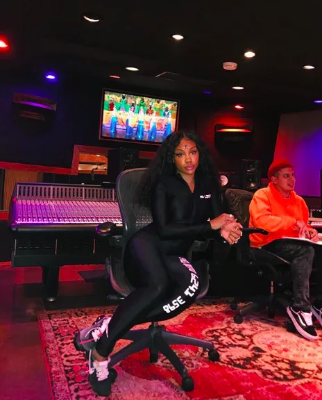 Image credit: Instagram | @sza