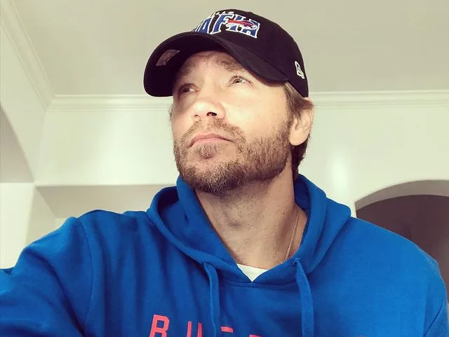Image credit: Instagram | @chadmichaelmurray