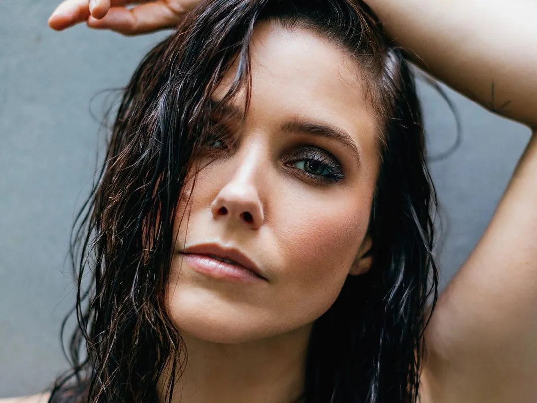 Image credit: Instagram | @sophiabush
