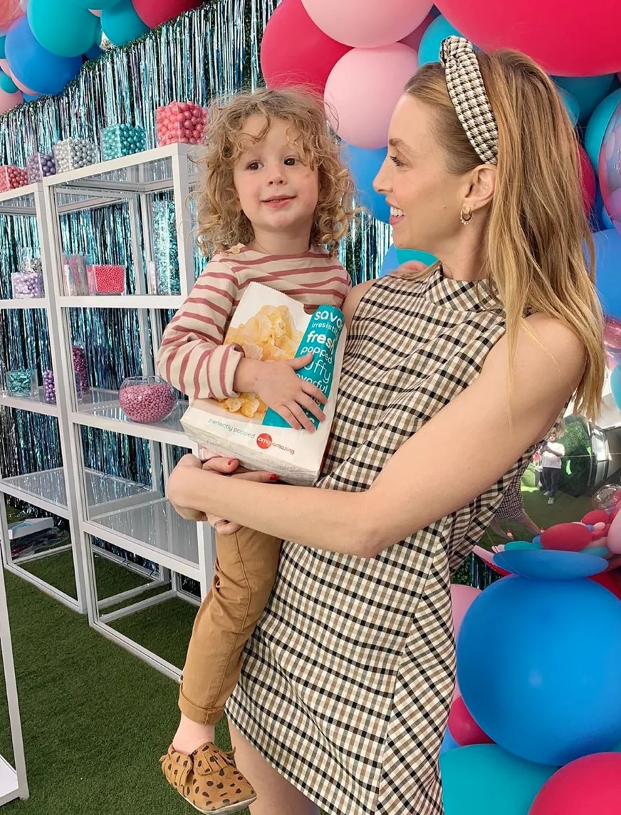 Image credit: Instagram | @whitneyport