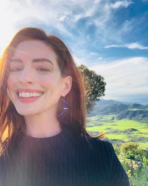 Image credit: Instagram | @annehathaway