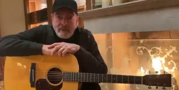Image credit: Twitter | @NeilDiamond