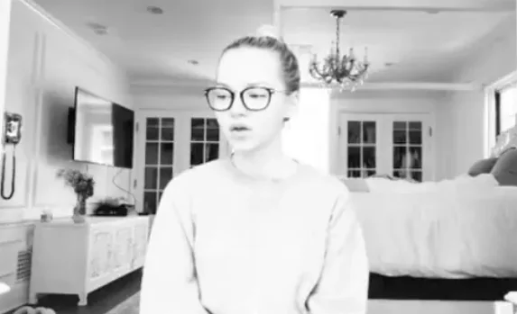 Image credit: Instagram | @dovecameron