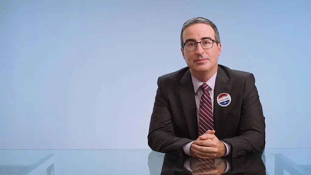 Image credit: Instagram | @lastweektonight