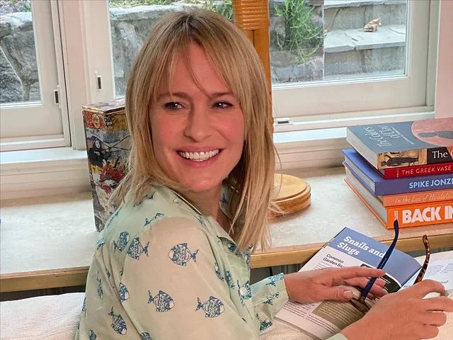 Image credit: Instagram | @robinwright