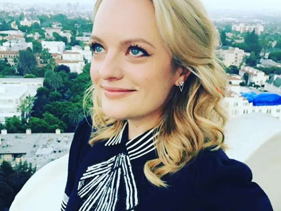 Image credit: Instagram | @elisabeth.moss.queen