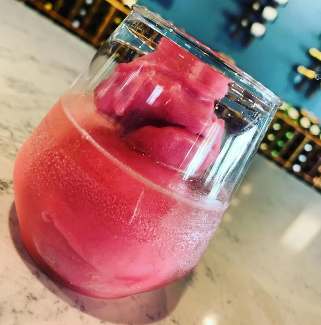 Image credit: Instagram | @winemarketfountainsquare
