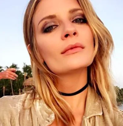 Image credit: Instagram | @mischabarton