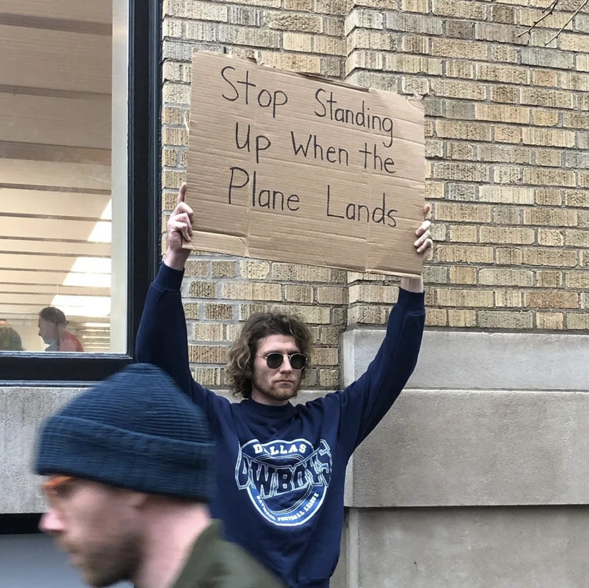 Image credit: Instagram | dudewithsign