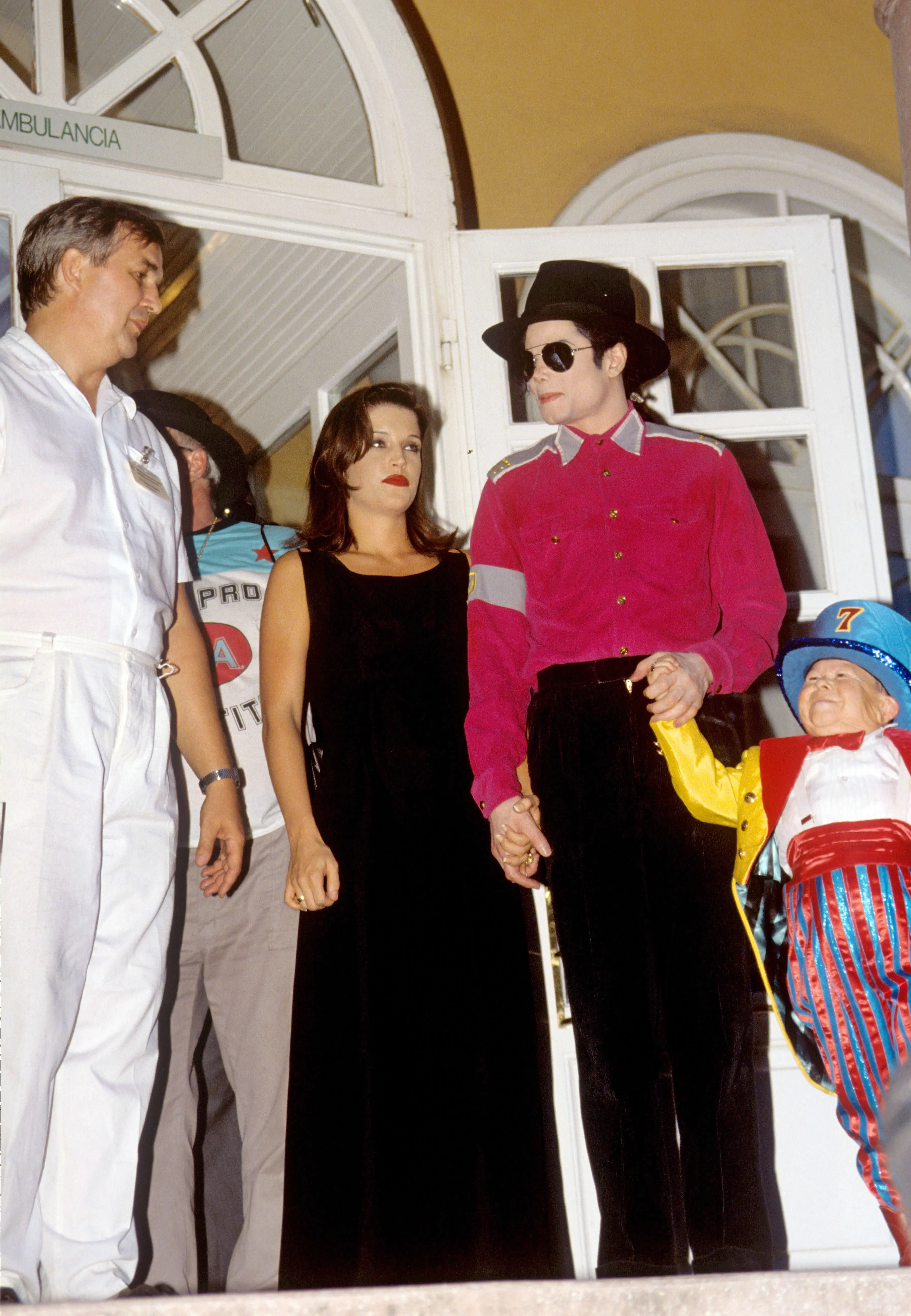 Image credit: Flickr | Fans of Lisa Marie Presley & Family