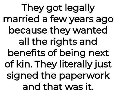 Image credit: notgoingweddingthrow | notgoingweddingthrow