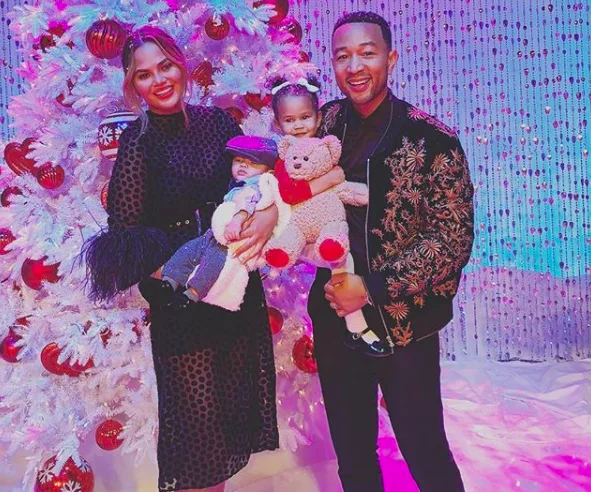 Image credit: Instagram | @chrissyteigen