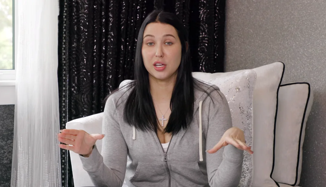 Image credit: YouTube | Jaclyn Hill