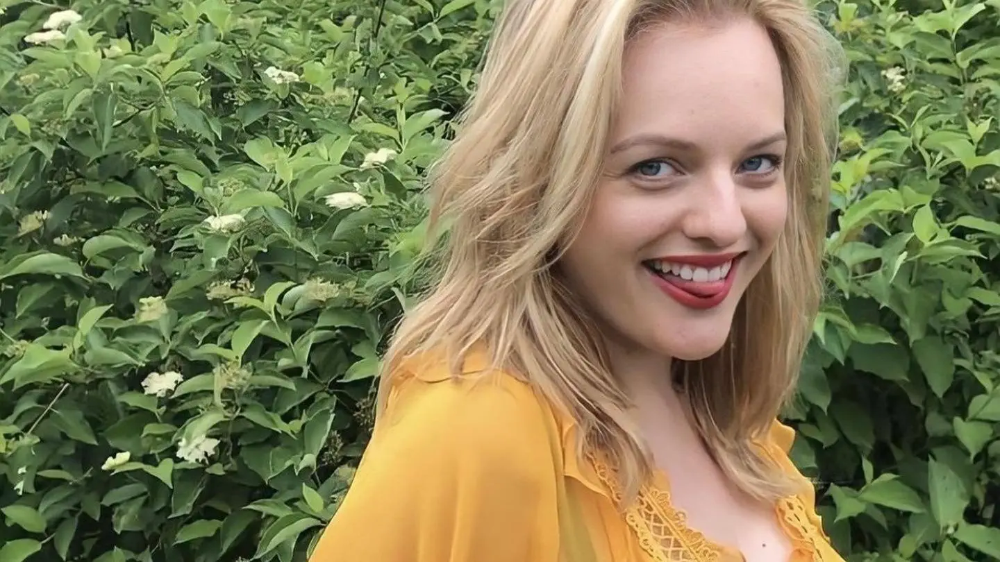 Image credit: instagram | Elisabeth Moss