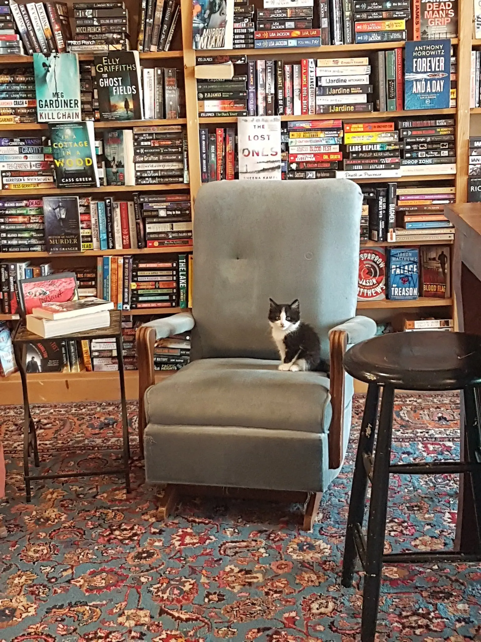 Image credit: Facebook | Otis & Clementine's Books & Coffee