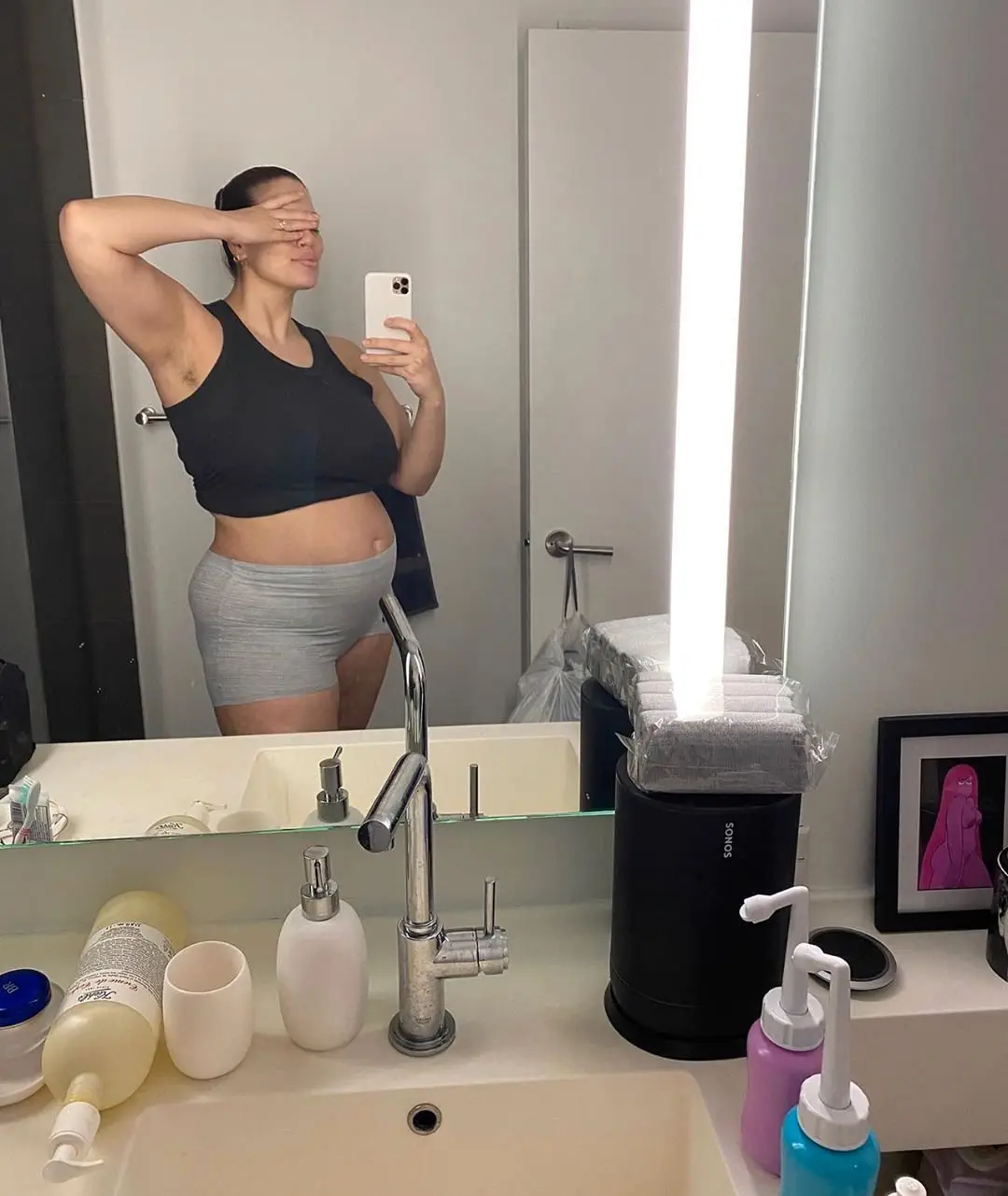 Image credit: Instagram | @ashleygraham